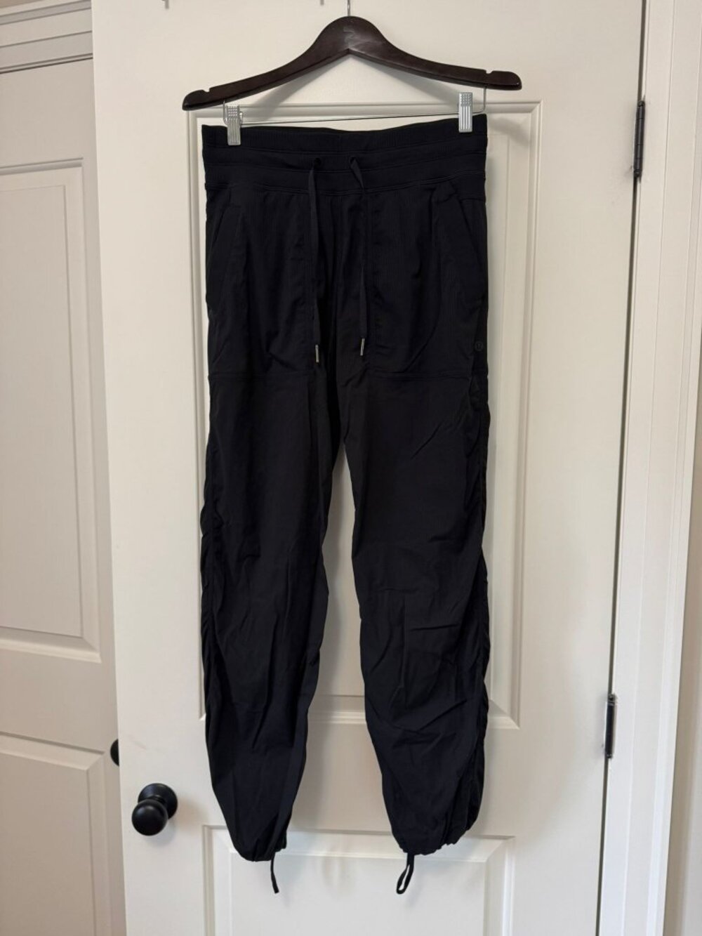 Lululemon Dance Studio Pant - Size 6 - Black